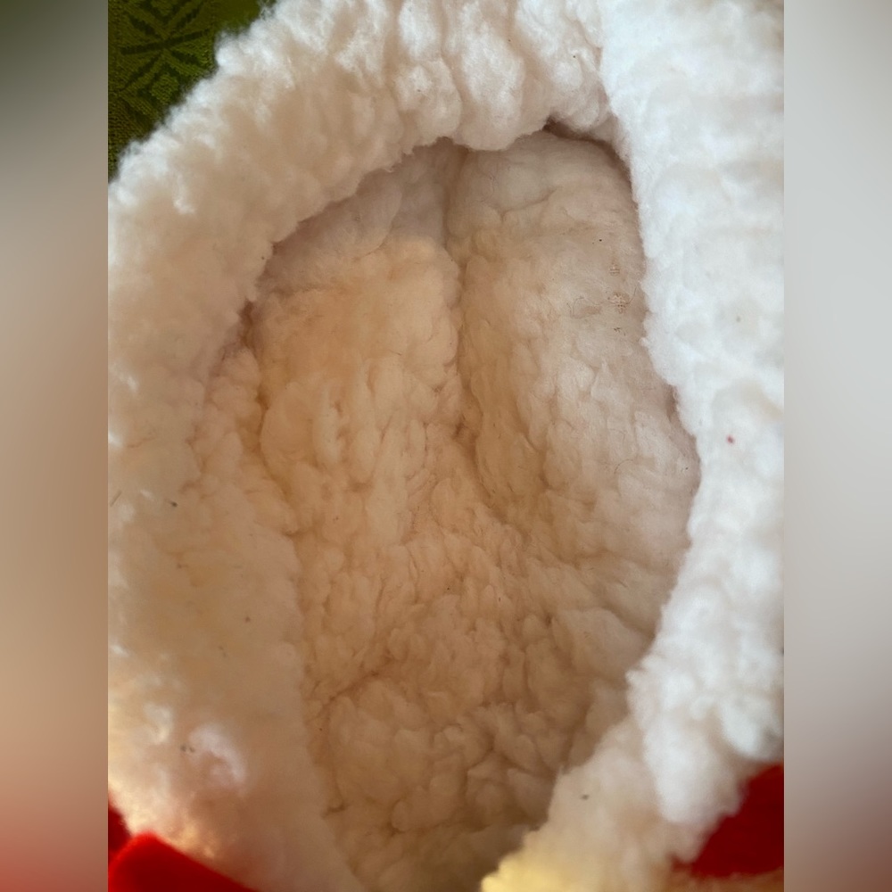 Christmas Bundle - slippers - earrings - candle - Picture 5 of 10